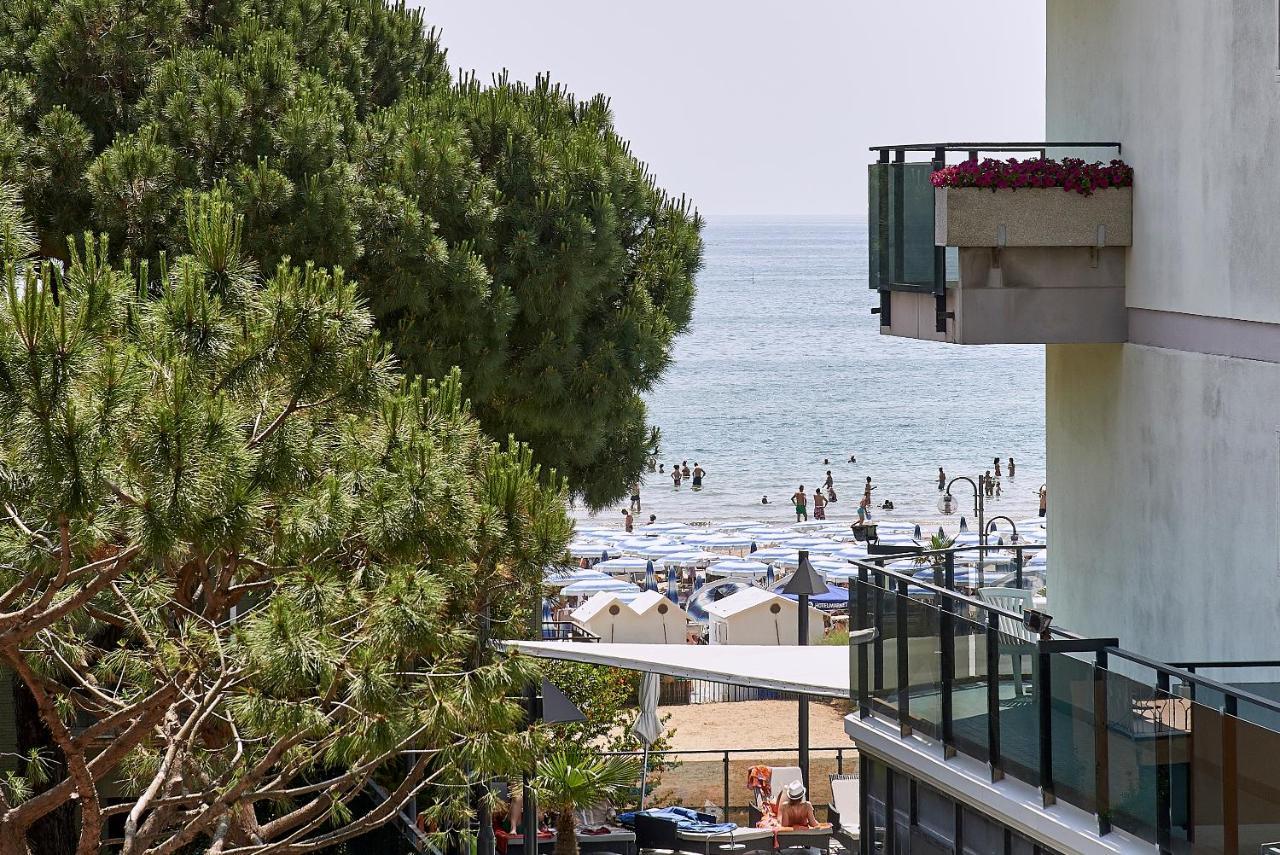 Appartamento Flaminia 30 Metri Dal Mare ليدو دي يسولو المظهر الخارجي الصورة